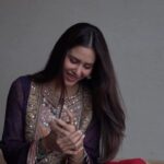 Sonam Bajwa Instagram - Suit tera favorite paake aavan 💕