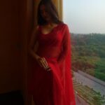 Sonam Bajwa Instagram - 🌹🌹🌹