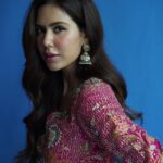Sonam Bajwa Instagram - Upclose…. #zeroedit