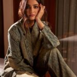 Sonam Kapoor Instagram - 💚❤️ @vegnonveg Our highly anticipated new collection launched at 11:00 AM in-stores and on vegnonveg.com The VegNonVeg leisures collection features a range of denim jeans, jean jackets and blazers with a subtle custom-made VegNonVeg monogram. The collection features heavy-weight cotton denim with laser printed VegNonVeg monogram. The washes and finishes throughout this drop are deliberately distressed to give the garments a worn-in and vintage look for an overall grunge-inspired aesthetic. #vnvfits #vegnonveg