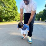 Sonam Kapoor Instagram - Dear Anand, a year around the sun again, this time with our beautiful boy. We love you the most in the world, you kind, sensitive wonderful man. Everyone realises how special you are but no one knows how hard you work to be the best version of yourself physically, mentally, emotionally and spiritually. Fly high and reach for the stars @anandahuja . Life is just going to better and better because you deserve everything and more. 🥳 🎂 #everydayphenomenal