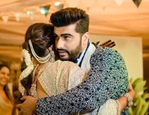 Sonam Kapoor Instagram - Happy birthday my kindhearted brother.. I hope everything good happens to you love you @arjunkapoor
