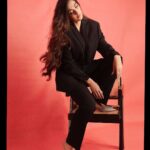 Sonam Kapoor Instagram - Being the brand ambassador for Word to Screen for @mumbaifilmfestival has always been an honour.. Word to Screen aspires to build an ecosystem that makes it easier for publishers to pitch and for filmmakers to choose the right stories for the screen. As actors, we are constantly looking for compelling, disruptive and engaging stories that touch the hearts of the people. By supporting a platform like Word to Screen, I am taking a step towards ensuring the industry benefits from this initiative and we tell a lot more meaningful stories to our audience. As a voracious reader, I understand the power of an incredible story and how a well-written book can form the backbone of a compelling film narrative. In the last few years, we have seen a steady growth in filmmakers adapting books into films and web series, but the larger problem of reaching the right authors and publishers as well as selecting that perfect story is a long and tedious process. I would urge publishers, writers, and creators to make the most of this platform… Suit : @burberry Shoes : @prada Jewels : @zoyajewels Hair and make up : @namratasoni Styling : @rheakapoor @abhilashatd Styling asst : @niyati.__ Managed by : @neeha7 Images : @amaker7 @thehouseofpixels Mumbai, Maharashtra
