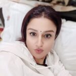 Sonia Agarwal Instagram - ❤️ #caravandaires #selfie #timepass #shoots #soniaagarwal #sa
