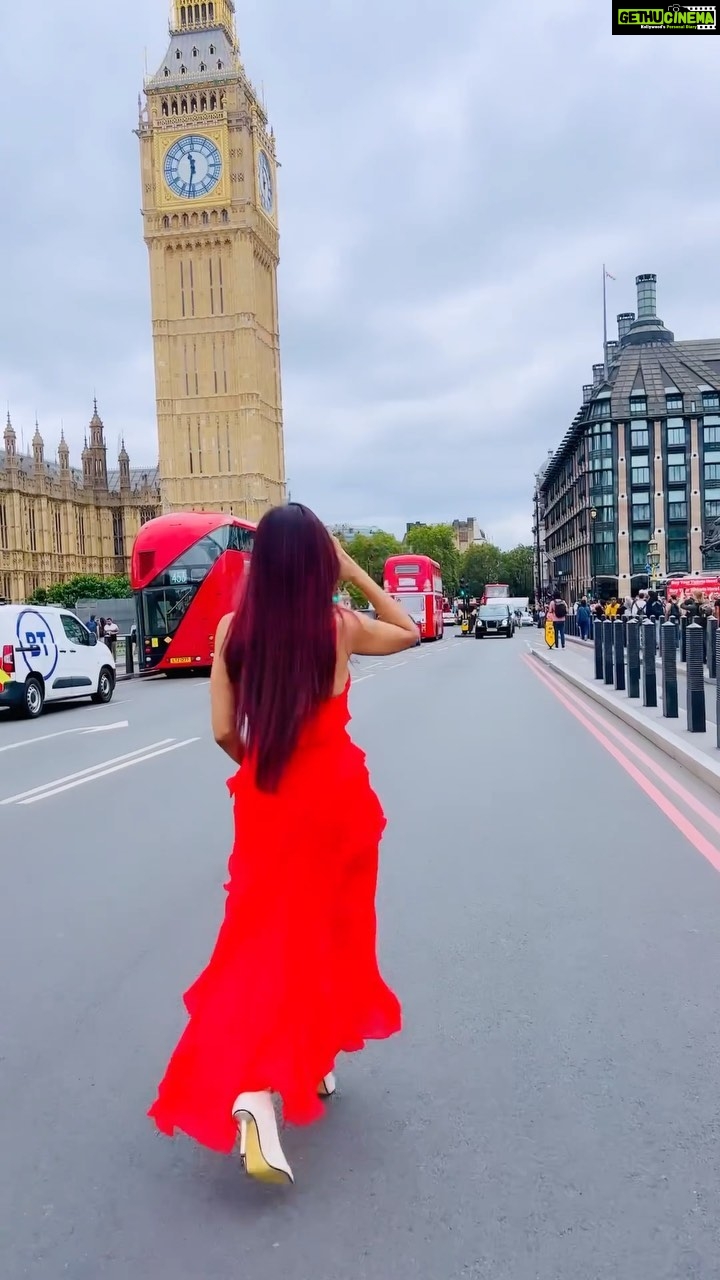 Soniya Bansal Instagram - "Be yourself, everyone else is already taken