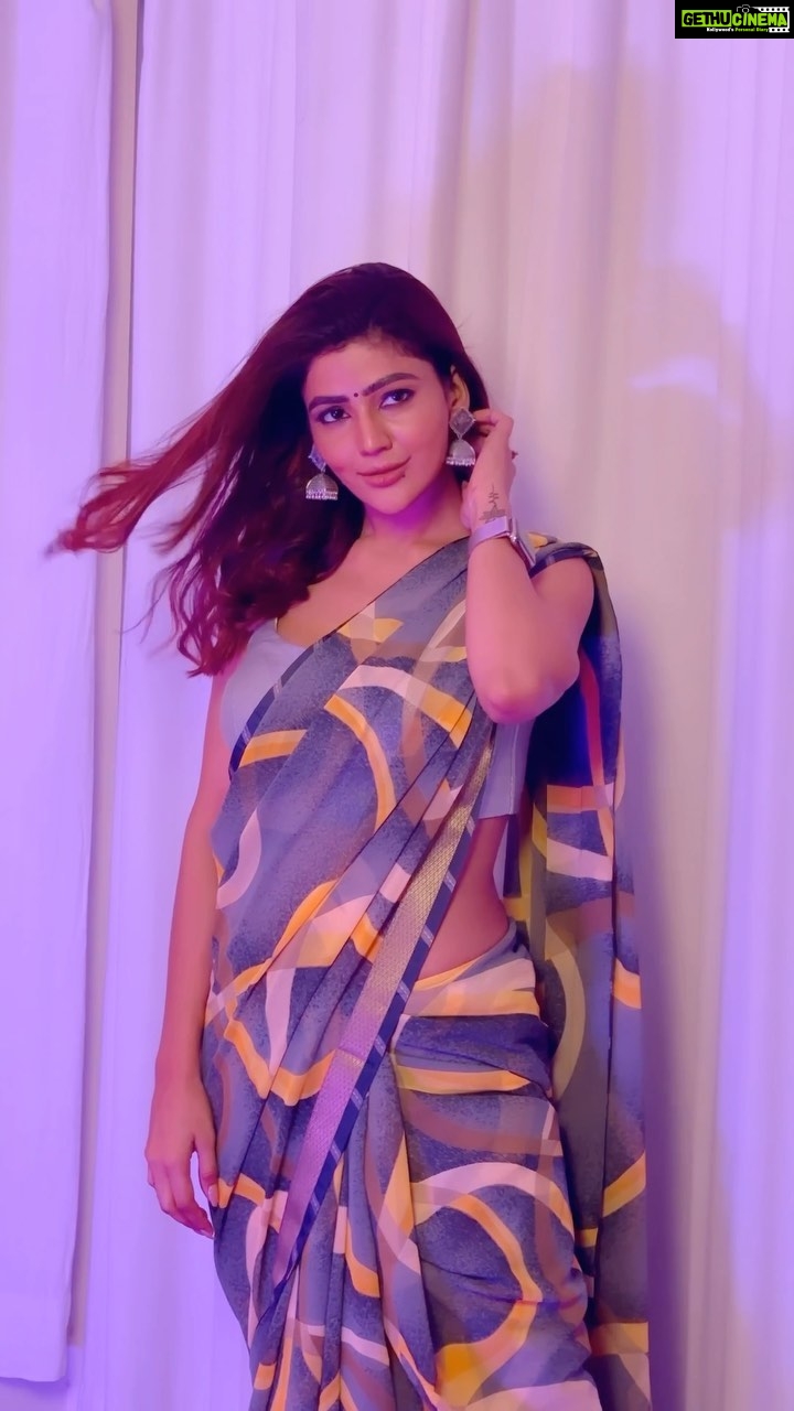 Soniya Bansal Instagram - Life is like riding a bicycle. To keep your balance, you must keep moving. Clicked by @media9manoj Videoa and PR by team @mysouthdiva