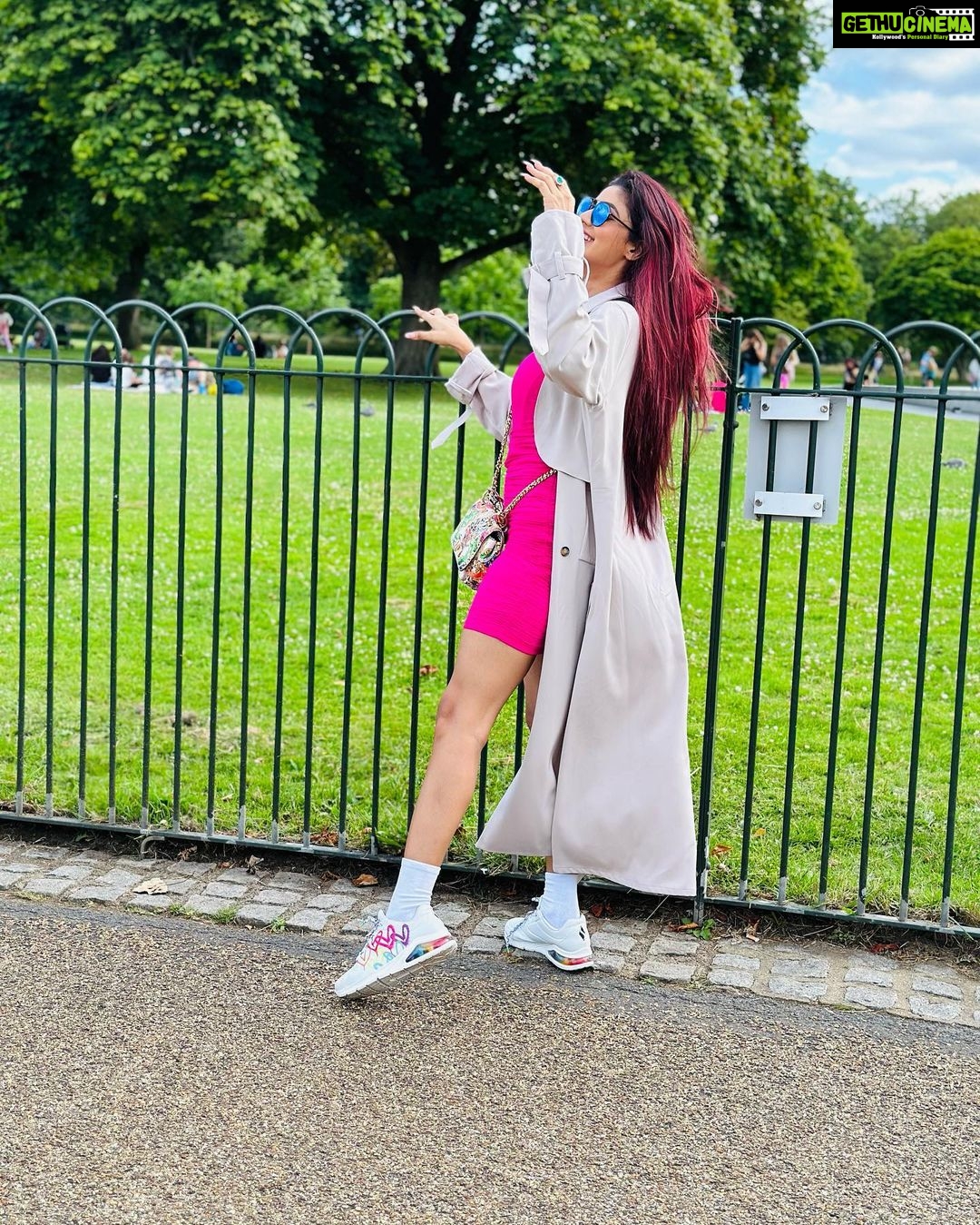 Soniya Bansal Instagram - "You're braver than you believe, stronger than you seem, and smarter than vou think.