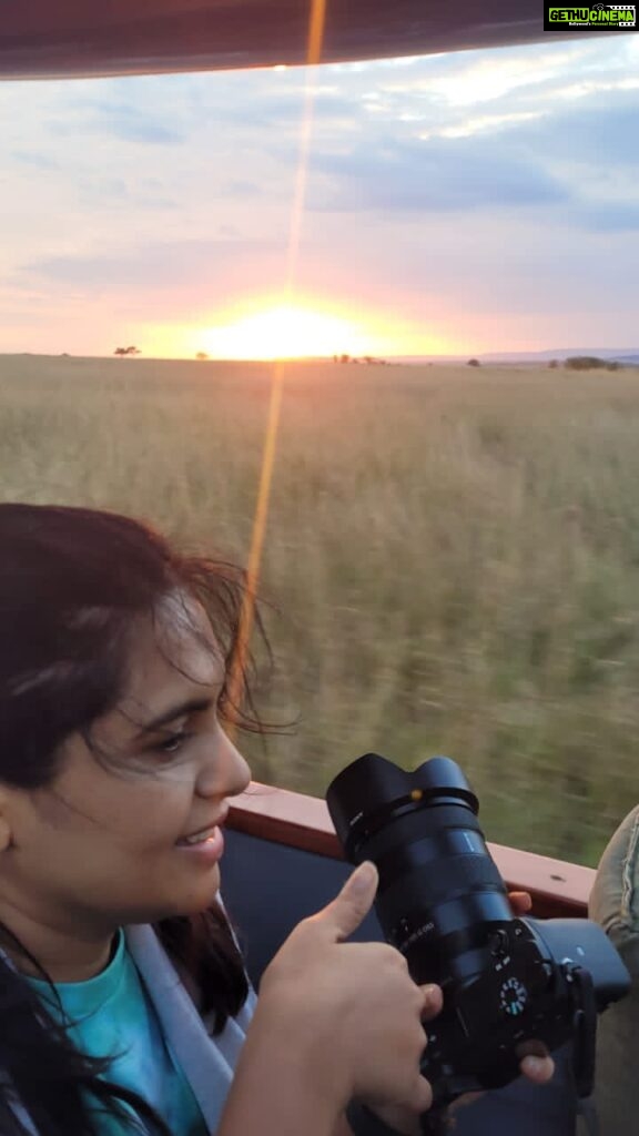 Sonu Gowda Instagram - Amazing experience to witness the beauty which god has created.. golden lights painted with orange, pink and blue❤ Masai Mara, Kenya