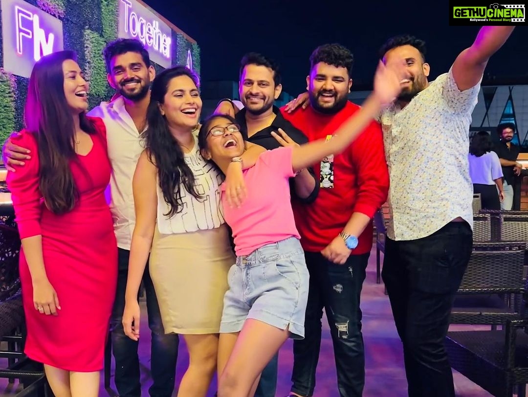 Sonu Gowda Instagram - Birthday are the special time to celebrate another year of life, creating memories, appreciate the people who makes our lives meaningful. As we grow old we have mix emotions as we feel more responsible however old we grow the younger ones are always baby to us.. n this is how we celebrated our baby birthday.. it’s her birthday, a day well spent with her loved ones.. finding joy in the present moment and embracing the beauty of happiness❤️ I wish only the best happy birthday monuuuuuu❤️ Bangalore, India
