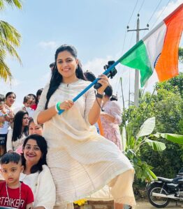 Sonu Gowda Instagram - Happy Independence Day ❤️