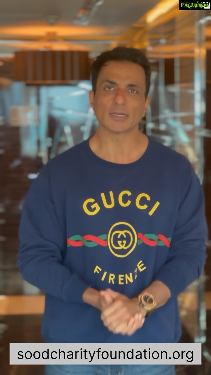 Sonu Sood Instagram - चलिए आपको वक़ील बनाते हैं | Reviving the cause of Free LAW Entrance Coaching program. SANKALP 2023 is here! Register on: soodcharityfoundation.org #SoodCharityFoundation #FreeLawEntranceCoaching #Sankalp2023 #CLAT #AILET @prof_rajesh @sood_charity_foundation