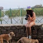 Sony Charishta Instagram - #^📸. . . . . . . . . @thelabyrinthlakefront#photooftheday #explorepage✨ #explorepage #viral #trending #dogsofinstagram #dog #puppy #sonycharishtafanc #photoshoot#bts #doglife #doglover #bestdog