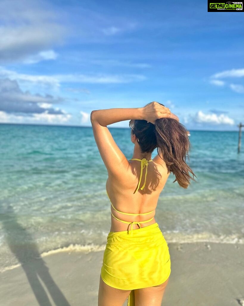 Sophie Choudry Instagram - The last of summer🩵 #summer23 #islandlife #beachvibes #ocean #myhappyplace #sophiechoudry Somewhere Only We Know...