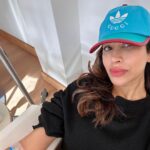 Sophie Choudry Instagram – Beaches are my happy place but mountains are my healing place…

This year hasn’t been the best when it comes to health. From weird virals to my painful wrist, it’s been frustrating. So I needed to sort myself out. 
Only been a few days but already I feel rejuvenated, stronger, healthier and equipped with the right knowledge to continue my wellness journey. From workouts to walks in the mountains, from eating clean to cosy detox wraps & vitamin infusions this is the self care I really needed right now. Tku for always healing me  @mayrlife_official ❤️ 

#mayrlifealtaussee #appreciationpost #wellness #health #detox #fitnessgoals #mountains #mothernature #austria #altaussee #sophiechoudry Mayrlife Altaussee