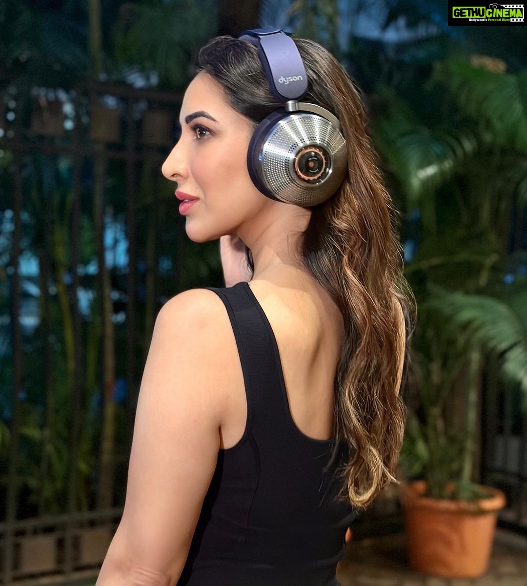 Sophie Choudry - 51K Likes - Most Liked Instagram Photos