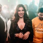 Sophie Choudry Instagram - Flashing lights is all she ever wanted🪩 🎤 🎶 #giglife #stagestyle #dubai #sophielive #lovewhatido #gorihai #ekpardesimeradillegaya #sophiechoudry MARQ Club Dubai