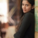 Soundariya Nanjundan Instagram - Ask me anything in the comments 🖤 🌟 🌟 🌟 🌟 🌟 #soundariyananjundan #ootd #instagram #instagood #love #like #follow #photography #photooftheday #instadaily #likeforlikes #picoftheday #fashion #instalike #beautiful #followforfollowback #outfit #art #photo #black #followｍe #smile #happy #insta #nature #style #life #india #likeforfollow #nomakeup