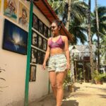 Sreejita De Instagram – Feeling golden ✨☀️🏝️

📸 My Hubbs @michael_b.p ❤️

#goa #palolembeach #youandme #beachlife #beachday #sunandsand #tan #sunshine #instagram #instagood #sreejitade