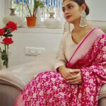 Sreejita De Instagram - Raksha-bandhan with the Bramha kumaris @brahmakumarisindia Thank you so much 🙏🏼 🕉️ Shanti Wearing @shubhayu2524 #rakshabandhan #rakshabandhanspecial #indian #indianfestival #festivewear #fashion #instagram #instagood #sreejitade