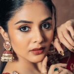 Sreemukhi Instagram - Bhola Shankar ✨❤️ Promotions ✨❤️ Styling @greeshma_krishna.k Outfit @swarna_reddys Earrings @emmadi_silver_jewellery PC @manoj_gangula Makeup @nookesh.malla Hair @mahesh_ravulapalli #bholashankar #promotions #sreemukhi #bholashankaronaug11th