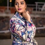 Sreemukhi Instagram - ASMP ✨ On @starmaa @play_media_creations Outfit @whencut_goddamn Styled by @harinireddym Jewellery @houseofqc PC @rt__photography_rt Makeup @nookesh.malla Hair @mahesh_ravulapalli #sreemukhi #starmaa #aadivaaramwithstarmaaparivaaramstarwars