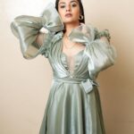 Sreemukhi Instagram - ✨✨ Styling @greeshma_krishna.k Outfit @akhilareddylabel PC @epics_by_pradeep Makeup @nookesh.malla Hair @mahesh_ravulapalli #sreemukhi #starmaa #ASMP