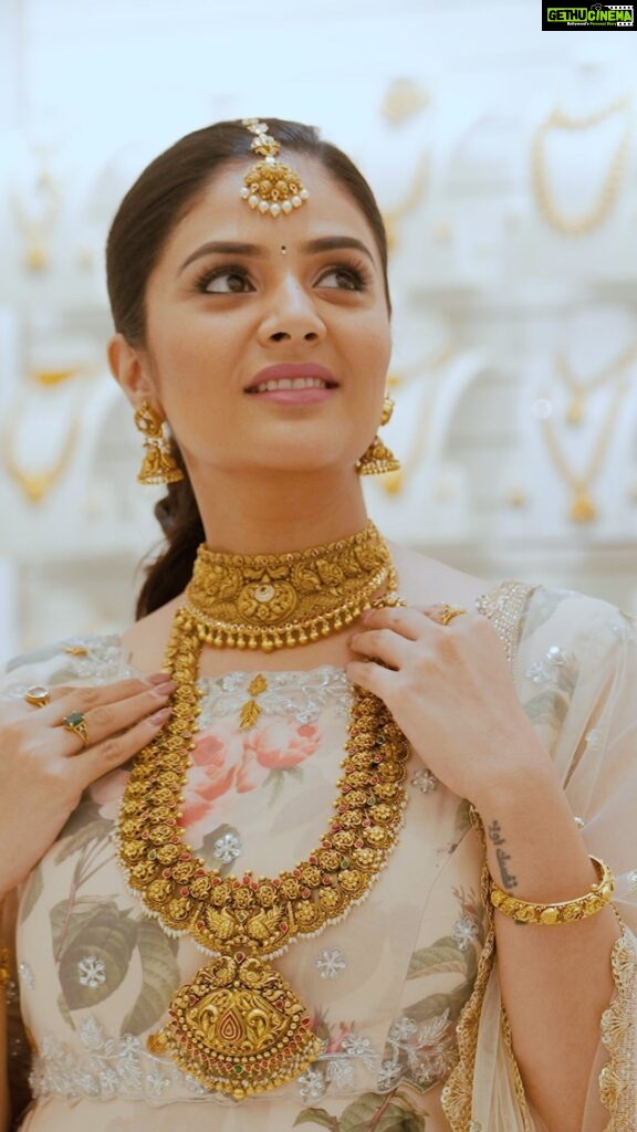 Sreemukhi Instagram - Step into the realm of timeless elegance at GRT Jewellers in Nizamabad.✨ Located near Venu Mall on Hyderabad Road, this exquisite destination captures the essence of exquisite craftsmanship and cherished traditions.✨ For nearly 60 years, they have adorned discerning patrons with their impeccable creations, spanning Gold, Diamond, Platinum and Silver jewelry , Silver articles and Gem stones.✨ Explore a captivating collection that transcends generations, where each piece embodies grace and allure.✨ Experience a symphony of precious metals and unparalleled artistry at GRT Jewellers in Nizamabad.✨ #grtjewellers #nizamabad #shopandwin #goldjewellery #diamondjewellery #silverjewellery #platinumjewellery