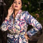 Sreemukhi Instagram - ASMP ✨ On @starmaa @play_media_creations Outfit @whencut_goddamn Styled by @harinireddym Jewellery @houseofqc PC @rt__photography_rt Makeup @nookesh.malla Hair @mahesh_ravulapalli #sreemukhi #starmaa #aadivaaramwithstarmaaparivaaramstarwars