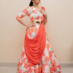 Sreemukhi Instagram - ASMP ✨ Styling @harinireddym Outfit @nsdesignerstudios Jewellery @fashioncurvee PC @manoj_gangula Makeup @nookesh.malla Hair @mahesh_ravulapalli #sreemukhi #aadivaaramwithstarmaaparivaaram #starmaa