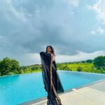 Sreemukhi Instagram - FARGO! ✨❤️ Such a beauty! 😍 @thefargohyd has my heart! ❤️ Outfit @sreha_designer_studio ❤️ #sreemukhi #fargo #fargourbanvalley #weekend #love