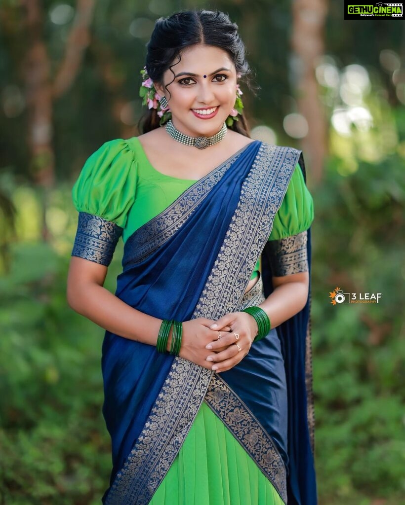 Sreevidya Nair Instagram - 🌺🌺 Click @3leaf_photography Costume @denaira_boutique Makeup @arun_uthradam Styling @jaishamary_ Hair @bismithaaina