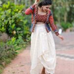 Sreevidya Nair Instagram - 🌸🌸 📷 @3leaf_photography 👗 @niharikabyarya 💄 @arun_uthradam 💆‍♀️ @bismithaaina