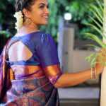 Sridevi Ashok Instagram - Many people have different wishes, mine is having different types of sarees for all occasions. Thanks @abarnasundarramanclothing for this beautiful blouse pattern stitched in a very short span of time . Blouse : @abarnasundarramanclothing Saree : @maa.boutique28 #sareefortradition #sareelove #sareedraping #sareecollection