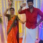 Sridevi Ashok Instagram - Reels of the day❤️ @ya_im_santosh #srideviashok #instagood #trendingreels #instagram #instadaily #vikramvedha #modhalumkaadhalum