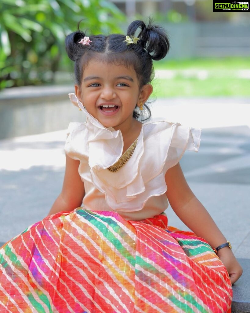 Sridevi Ashok Instagram - ♥🩷🧡💗💛🤎🤍❤ Dress from : @minibee.outfits