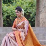 Sridevi Vijaykumar Instagram - Its the experience that makes you beautiful ✨️ . . . Saree:@omsai_pattusarees Jewellery:@antiquelotuss_official @lotus_silver_jewellery @zeetelugu #dramajuniorsseason6#zeetelugu#tvshow#shravanamasamspecial #fridayfeeling #festivewear #festiveseason #festival #event #kanchipuram #kanchisaree #pattusaree #silksarees #indiansaree #traditionalwear #antiquejewelry #nakshijewellery #templejewellery #mallipoo #temple #tradition #sravanamasam #friday #sundayspecial #episode #dontmiss