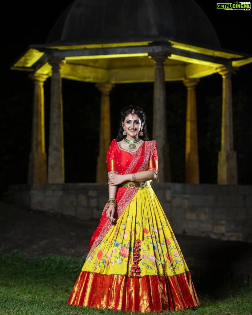Sridevi Vijaykumar Instagram - Action may not always bring happiness, But there is no happiness without action😊😊😊😊😊😊 . . . Outfit:@sree_divya_reddy Jewellery: @karnikajewelshyd Photography:@joy.photographyy #zeetelugu #dj6 #dramajuniors #festivevibes #indianattire #traditionalwear #lehenga #halfsaree #templejewellery #royalcollection #instafeed #instaquotes #postivitequotes #instadump #instapics #telugu #tvshow #entertainment #sunday #weekend