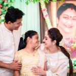 Sridevi Vijaykumar Instagram - Hapiness is Holding someone in your arms and knowing you hold the whole world ❤️ #family #daughtermyworld #ourlife #love #happiness #ourfamily #husbandandwife #mom #familylove #mydaughter #mygirl #instafam #momanddaughter #mommyslittlegirl #mommiesofinstagram #dad #dadlife #ourhappiness #allthatmatters #makingmemories #mybaby #mycutie