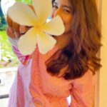 Srishty Rode Instagram - On Loop 🩷🌸