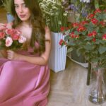 Srishty Rode Instagram - इश्क़ 💕🌸 . . . #reels #reelsinstagram #reelitfeelit #reelkarofeelkaro #fyp #trending #trendingsongs