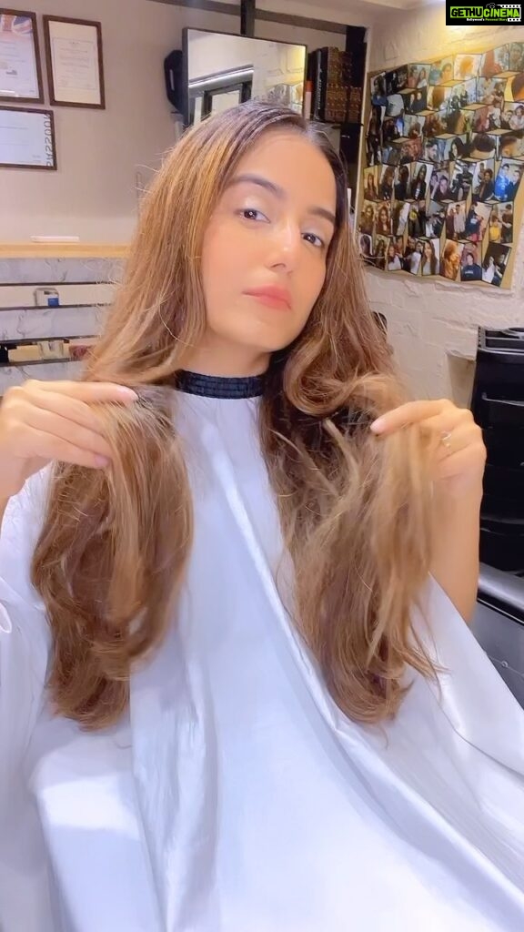 Srishty Rode Instagram - I’m Worth Every Moment of Self-Investment ❤️ Taking the first step towards change! And what do you think of my new look? . . . . #reels #reelsinstagram #reelitfeelit #reelkarofeelkaro #transitionreels #transformation #haircut #hairgoals #trending #trendingreels #trendingsongs #imworthit #haircolour #haircare #redhead #redhair