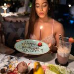 Srishty Rode Instagram - Happy Birthday To Me 💖✨ Dubai, UAE