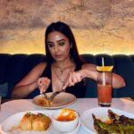 Srishty Rode Instagram - Transported to India in the heart of NYC @baarbaarnyc 🍲 ❤️ Incredible flavors, warm hospitality, and an unforgettable vibe – a taste of home away from home. Don't miss this culinary gem 😍🍛🙌 #NYCEats #IndianFlavors