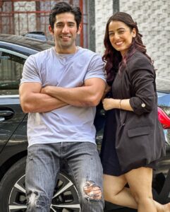 Srishty Rode Instagram - Comedy days with us 🤷🏻‍♂️🤷🏻‍♀️