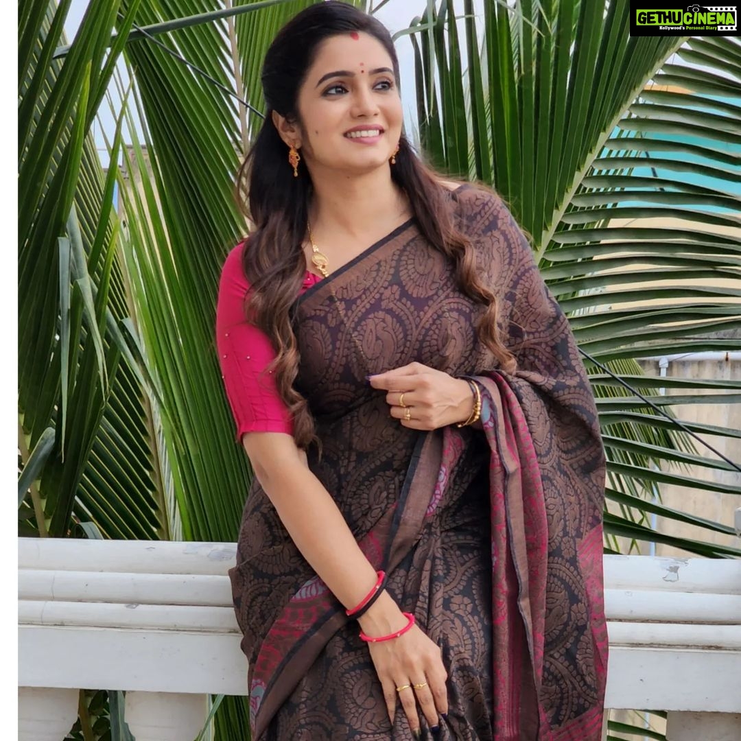 Srithika - 3.4K Likes - Most Liked Instagram Photos