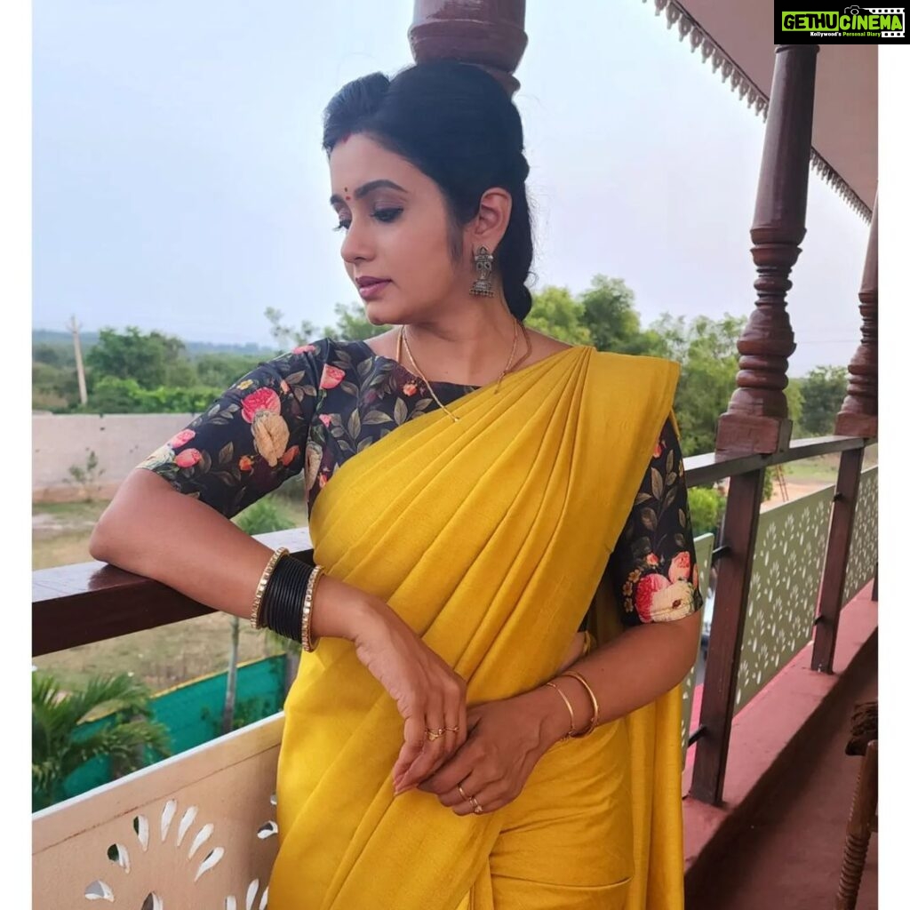 Srithika Instagram - It is often the small steps, not the giant leaps, that bring about the most lasting change. . Saree @w2m_boutique . #shooting #hyderabad #shootingmode #work #geminitv