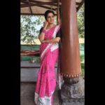 Srithika Instagram – Summer ☀️ 
When the days get longer, the stars 🌟 shine brighter, your hair gets lighter, the water gets warmer, the music gets louder, and life gets better😎😎😎
.
Saree @varshini_sareez 
Bangles @varnudais
.
#saree #sareelove #summer #cotton #comfortable #summeroutfit #summertime