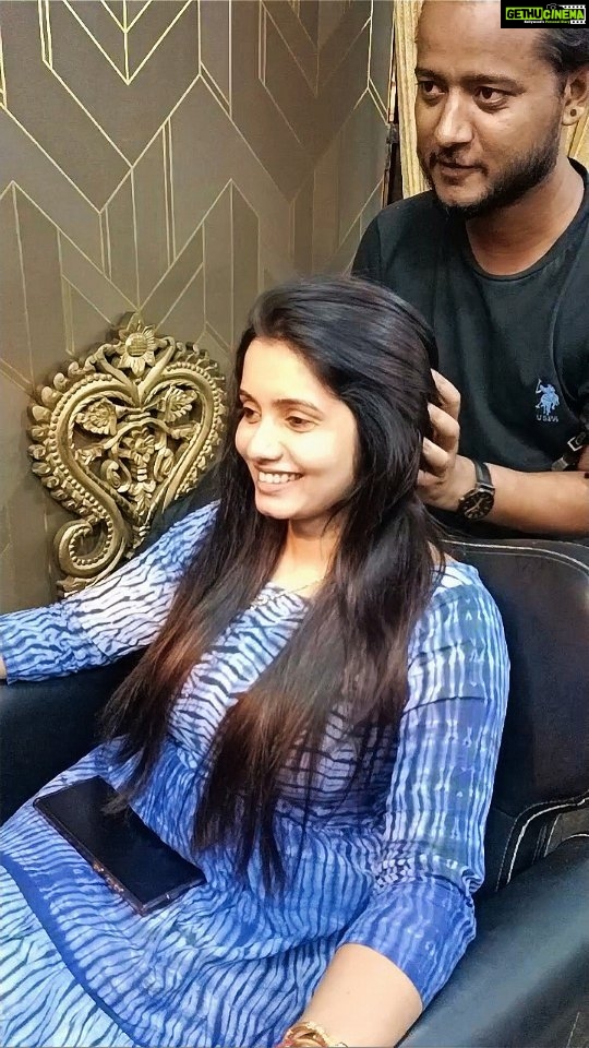 Srithika Instagram - My dear Srithika @srithika_saneesh 😍♥️ For salon appointment 📞 9500076778 We have moved ! To serve you better, we’ve moved to a new luxury salon with 🔅Bigger Space of 3000sft 🔅Luxury Ambience 🔅Great Salon Experience at📍 Arthi Balaji Makeover Styles at Pearls Beauty Lounge - The Luxury Salon 13/26, VOC Street, Ramapuram Main Rd, Alwartirunagar, Valasaravakkam, Chennai Contact - 9500076778 / 9789986778 Map Location 📍 https://g.co/kgs/2kY3dB #actresssrithika #srithika #celebritysalon #layercut #pearlsbeautylounge #arthibalajimakeoverstyles #keratin #arthibalajibridalmakeup #valasaravakkam #ramapuram #nesapakkam #luxurysalon #hairsalon #globalhighlights #haircut #haircolour #hairstylist #makeupartist #bridalmakeup #hairsmoothening #hairstraightening #advancefacials #lashes #pearlsbeautyacademy #aesthetics #hairspa #salon Arthi Balaji Makeover Styles at Pearls Beauty Lounge & Bridal Makeup Studio