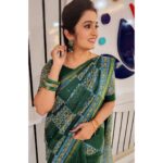 Srithika Instagram - GREEN is the prime color of the world and that form which it's loveliness arises💚💚💚 . Saree @annie_boutique55 . #saree #green #color #lovely #shooting #geminitv Hyderabad