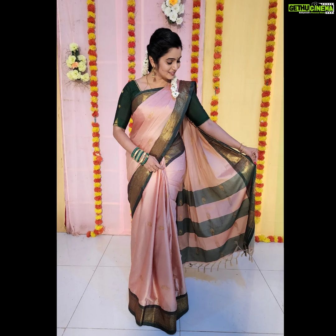 Srithika Instagram - The key to BEING HAPPY is knowing you have the power to choose what to accept and what to let go. . Saree @aishu_boutique_official . #positivevibes #positivity #saree #happy #shooting #beautiful
